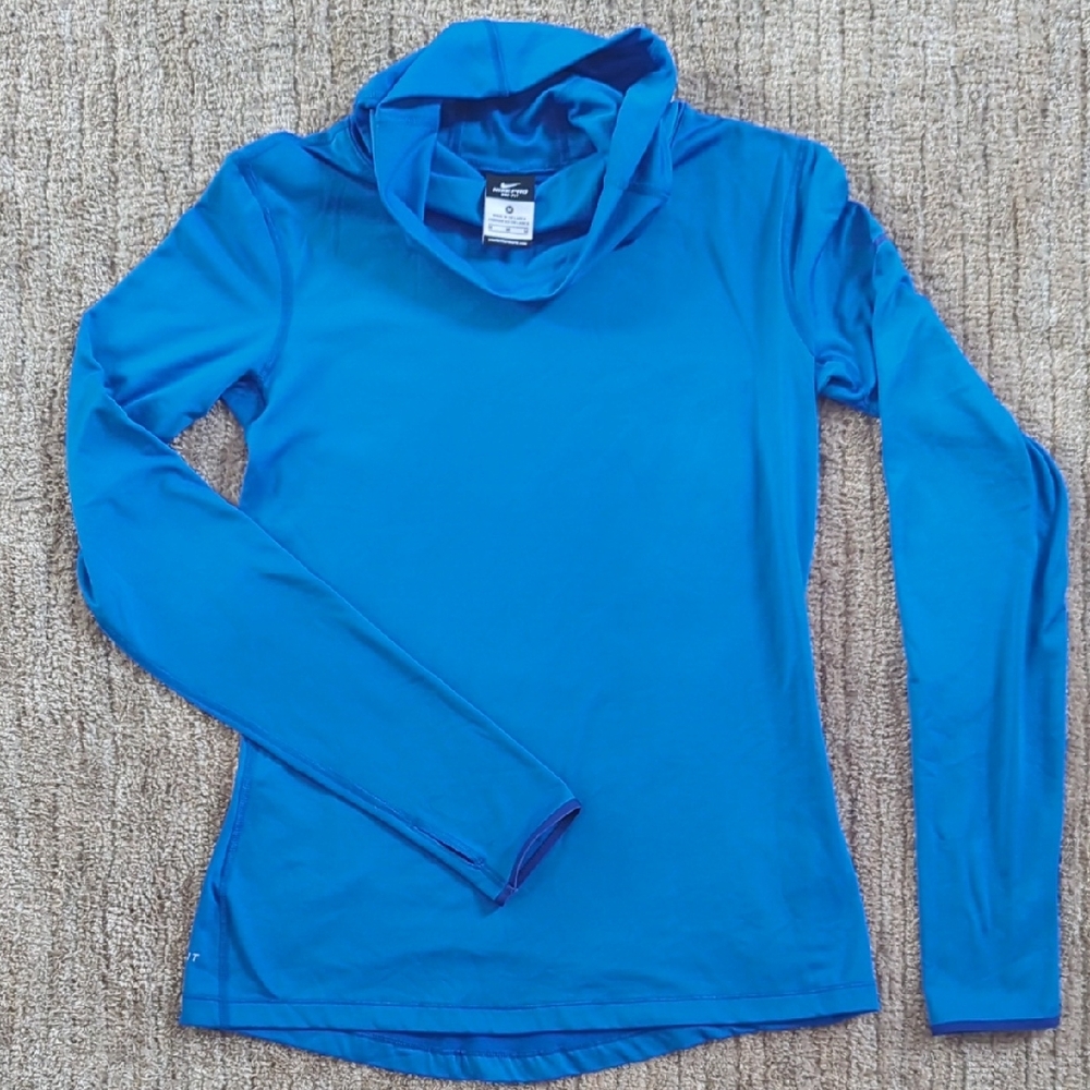 Nike Pro Vibrant Blue Athletic Top
